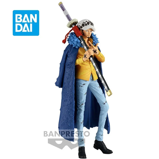 Action Figure One Piece Trafalgar D. Law Bandai 23cm BANDAI