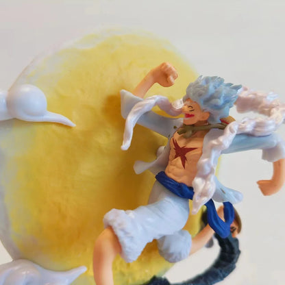 Action Figure One Piece Luffy Gear 5 Lua | BANDAI  (14cm)