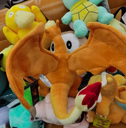 Pelúcias Pokémon Diversas (20-35cm)