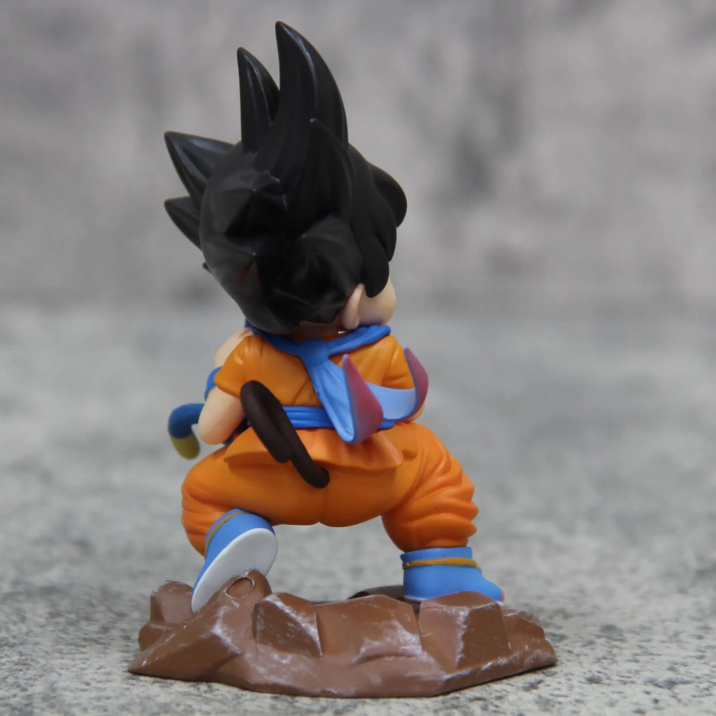 Action Figure Dragon Ball Pequeno Goku Modelo de PVC 10cm