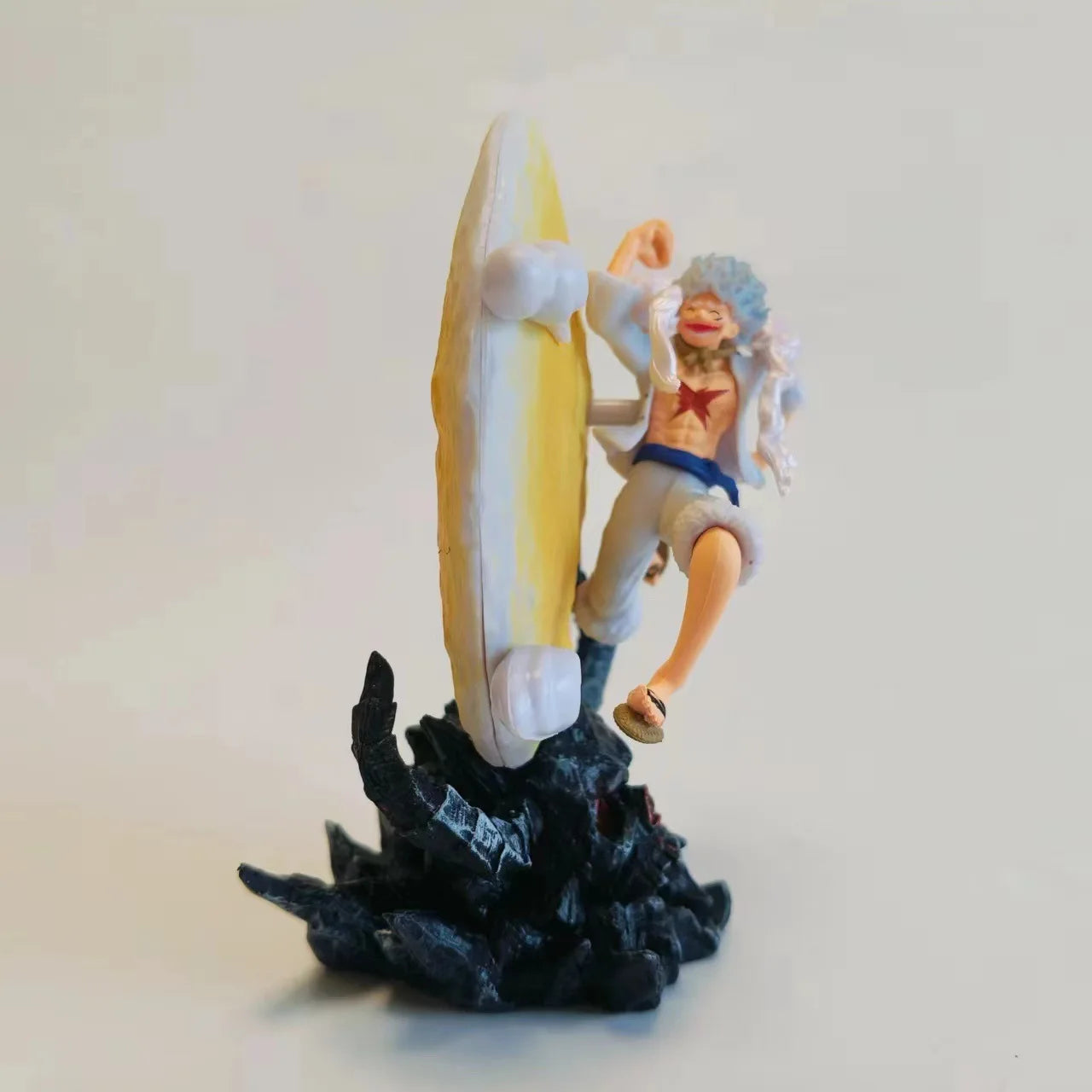 Action Figure One Piece Luffy Gear 5 Lua | BANDAI  (14cm)