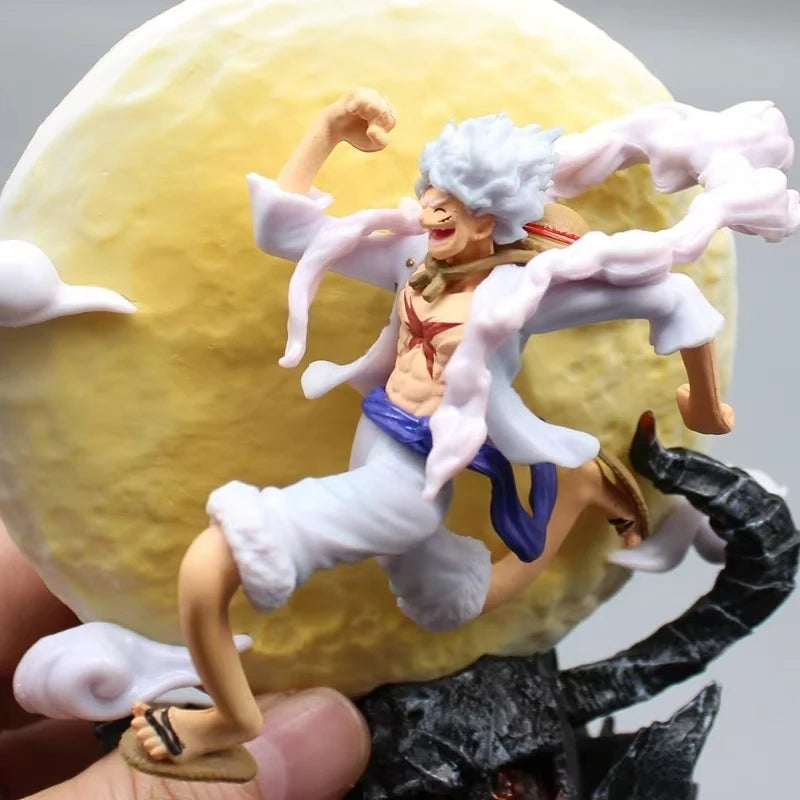 Action Figure One Piece Luffy Gear 5 Lua | BANDAI  (14cm)